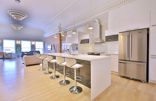 Old Montreal Condominio | Luxurious Penthouse in Old Montreal featuring a majestic roof terrace