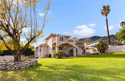 Rancho Cucamonga Casa | Luxurious Rancho Cucamonga Retreat with Private Yard