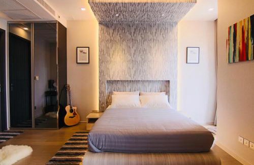 Khlong Toei Nuea Apartamento | Luxurious & Romantic in the Heart of BKK. MRT/BTS!