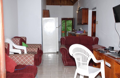 Santoy Hanover Casa | Habitaciones lujosas y aire fresco, Virgin Mountain Air te espera ... Chef de guardia