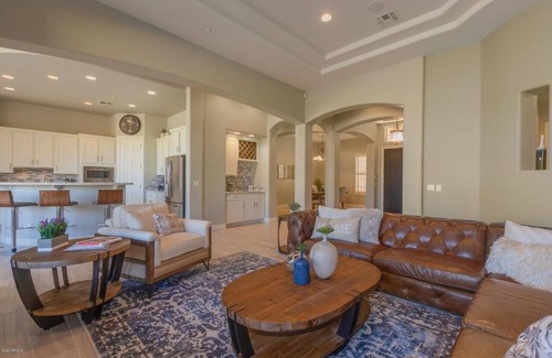 Talon Retreat Casa | Luxurious Scottsdale Getaway with Golf Course & Mountain Views