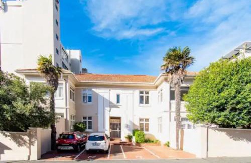 Sea Point Apartamento | Luxurious Sea Point Apartment