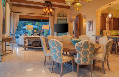 Palmilla Villa | Luxurious Seclusion at Palmilla Chef & Butler Services, Swimmable Beach