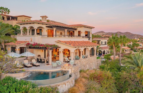 Palmilla Villa | Luxurious Seclusion at Palmilla Chef & Butler Services, Swimmable Beach