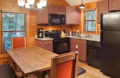Gordonsville Casa | Luxurious Shenandoah Crossing, 1 Bedroom Townhome