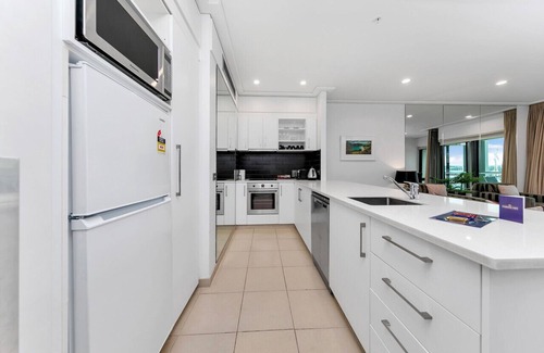 Auckland Central Business District Apartamento | Luxurious & Spacious Living w/ Breathtaking Views