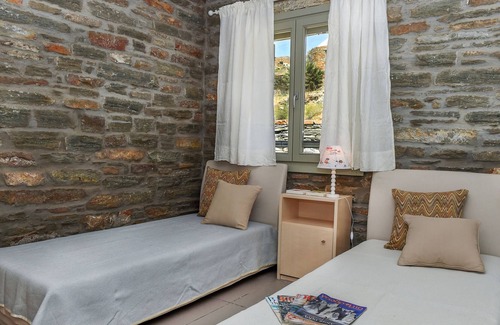 Koundouros Villa | Lujosa villa de piedra con vistas al mar y piscina en Kea (Tzia) -Regist Nu: 00000120305