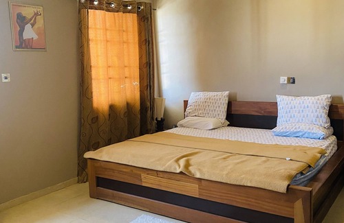 Sekondi-Takoradi Cabina | Luxurious Ten-Bedroom Lodge Apartment