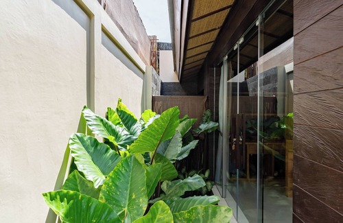 Kartika Plaza Villa | Luxurious Traditional 1 BR Villa in Kuta