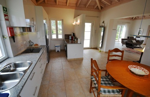 Olhao Casa | Luxurious vacation home with natural pool and sea view