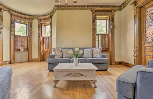 North Bergen Casa | Luxurious Victorian Home Steps to County Park
