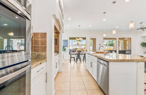 Rancho Santana Casa | Luxurious Villa Living in Indio w/ Pool/Spa