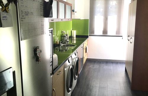 Urbanizacion El Montico Villa | Villa piscina privada de 9X5 en precioso pinar. A/C . VUT 47-121