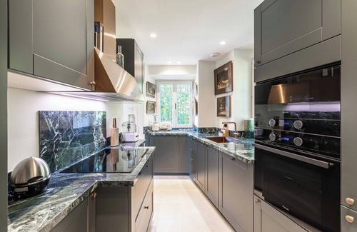 California - Pezou Apartamento | Lujosa villa con piscina climatizada, 5 habitaciones, 10 personas - Cannes