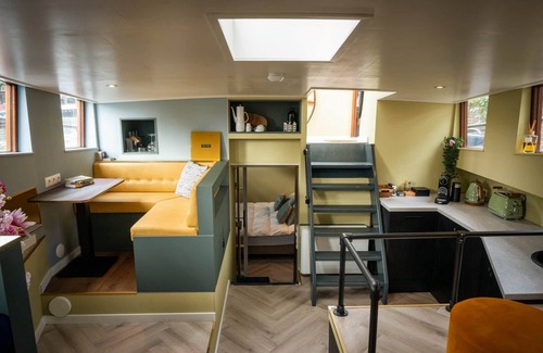 Amsterdam City Centre Alquiler De Eote | Luxurious wellness houseboat - Captains Cabin