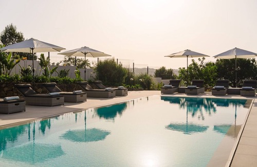 Triana Casa | Luxurious Wine Country Villa - Near Lisbon