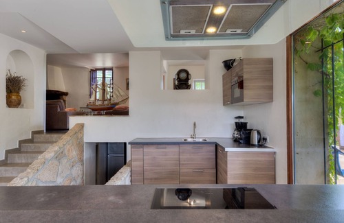 Salernes Casa | lujosamente renovado granja provenzal