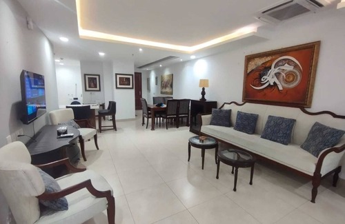 Lahore Condominio | Luxury 1 bed apartment Goldcrest Mall and residency