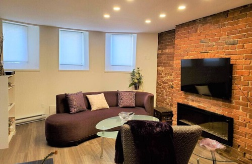 Downtown Halifax Apartamento | Luxury 1 bedroom apartment - Newly Renovated