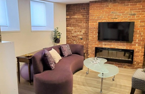 Downtown Halifax Apartamento | Luxury 1 bedroom apartment - Newly Renovated
