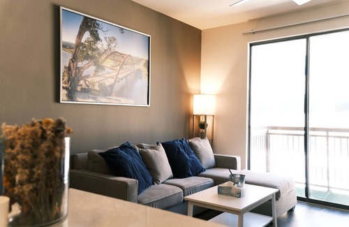 North Burnet Apartamento | Luxury 1 Bedroom at the Domain