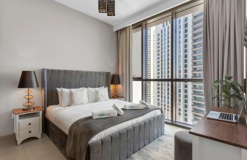 Bur Dubai Apartamento | Luxury 1 Bedroom in the Heart of Famous Downtown