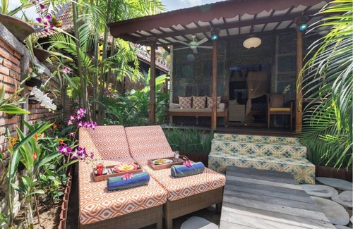 Sanur Kauh Villa | Luxury 1-bedroom villa in Bali with Private Terrace and fully furbished Kitchen