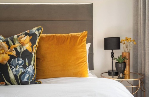 Ballito Apartamento | Luxury 1 - Bedroom Upper Floor Apartment