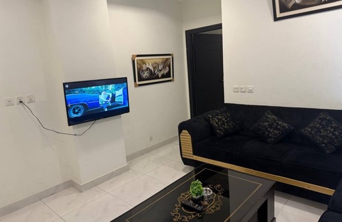 Lahore Apartamento | Luxury 1 bhk Apartment With Pool, Gym & Cinema