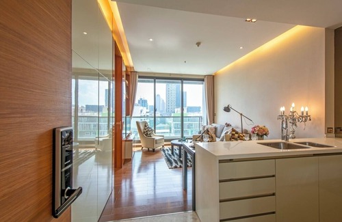 Sukhumvit Apartamento | Luxury 1Bed 1Bath 300m BTS Phrom Phong, EmQuartier, Emporium, EmSphere, FreeWifi