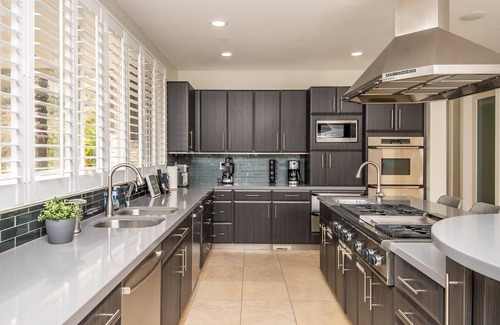 Lake Hodges Casa | LUXURY 10,000 Sq FT DREAM HOME: MOVIE THEATER/POOL/GAME RM/VOLLEYBALL/BASKETBALL