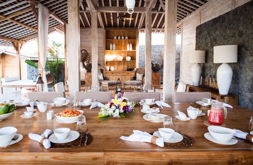 Kerobokan Villa | Luxury 12 Bedroom Villa with Private Pool, Bali Villa 2027