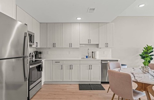 Northern Liberties Apartamento | Luxury 1BD | 3 Beds | Northern Liberties