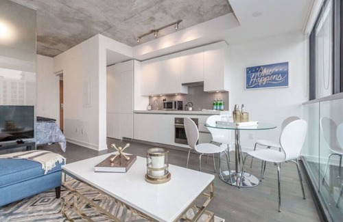 Downtown Toronto Apartamento | 1BR de lujo en el corazón de King West