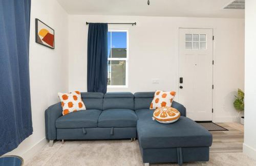 Downtown Apartamento | Luxury 1BR Suite Bakersfield California