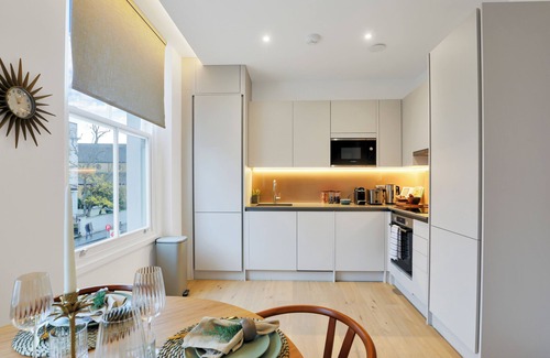 Abingdon Apartamento | Luxury 2-Bed, 2-Bath Apartment in Kensington – Perfect for a Stylish Stay