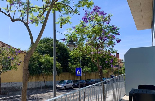 Linda-a-Velha Apartamento | Luxury 2 Bed+ 2 Bath+ Pool/gym in Belem
