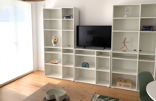 Linda-a-Velha Apartamento | Luxury 2 Bed+ 2 Bath+ Pool/gym in Belem