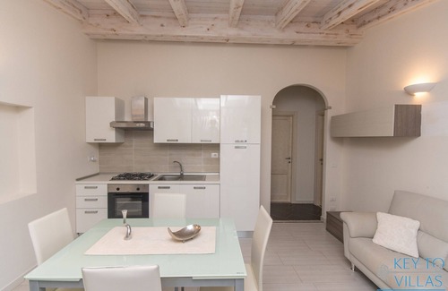Castelsardo Apartamento | Lujo apartamento de 2 dormitorios con vistas al mar, cerca de la mar y las tiendas, NUEVO wifi