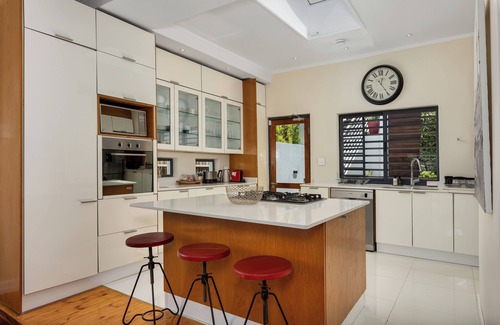 Cape Town City Centre Apartamento | Large House with spectacular Views + Pool!
