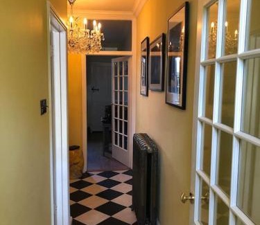 Old Portsmouth Villa | Luxury 2 bed Georgian Townhouse, Old Portsmouth