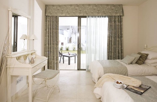New Golden Mile Complejo | 2 camas, lujo en Los Flamingos Golf, cerca de Marbella
