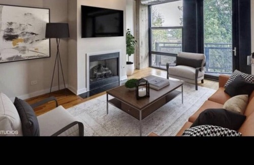 University Village / Little Italy Condominio | Luxury 2 bed University Village