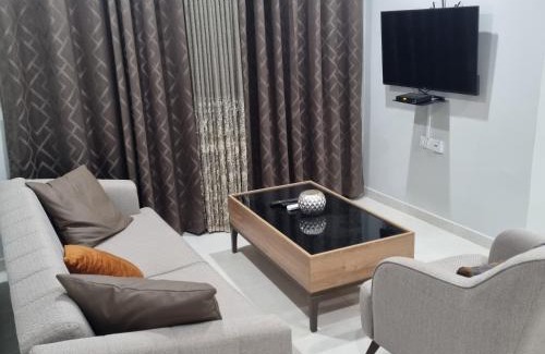 Kotu Apartamento | Luxury 2 bedroom, 2 bathroom seaside Apartment in Aquaview Complex