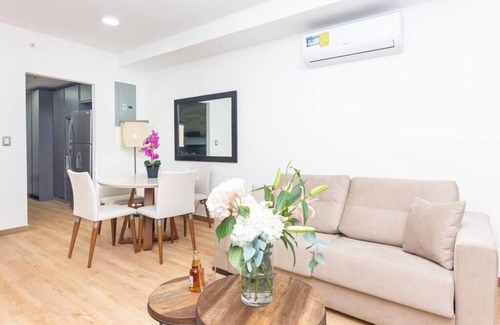 Marbella Apartamento | Lujoso apto 2 hab y estacionamiento gratis
