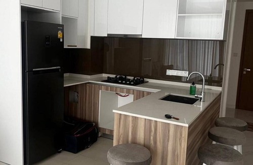 Colombo 02 Casa | Luxury 2-bedroom apartment in beautiful Colombo with AC, WiFi, fitness room
