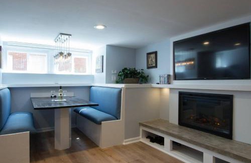 Brookland Casa | Luxury 2 bedroom apartment w/free parking