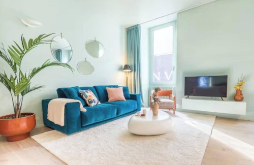 Cerchia dei navigli Apartamento | Luxury 2-Bedroom Apartment Just Steps from Milan’s Duomo