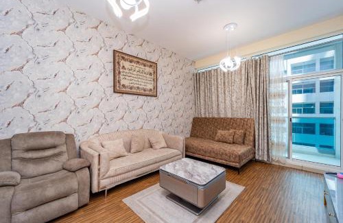 Ajman Apartamento | Luxury 2 bedroom next to beach with swimming pool gym and kids play area
