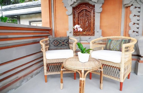 Lodtunduh Villa | Desayuno de lujo de 2 dormitorios con piscina privada estilo Balinise incluido